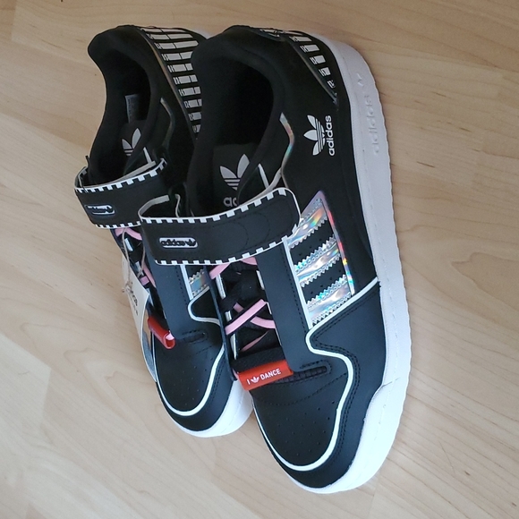 ADIDAS - Black Forum Plus Shoes - Women's Size 8 - Picture 5 of 9